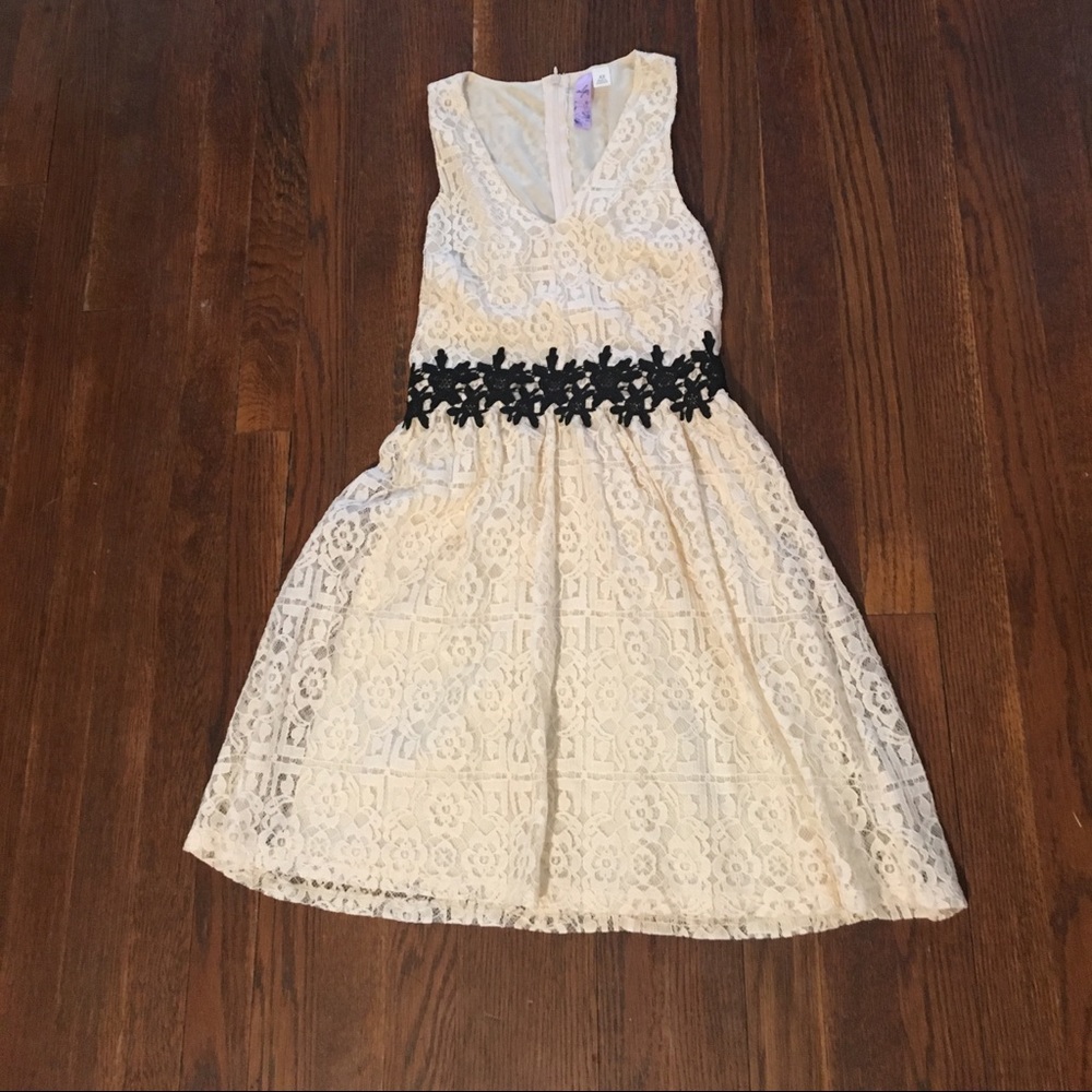 Lace dress
